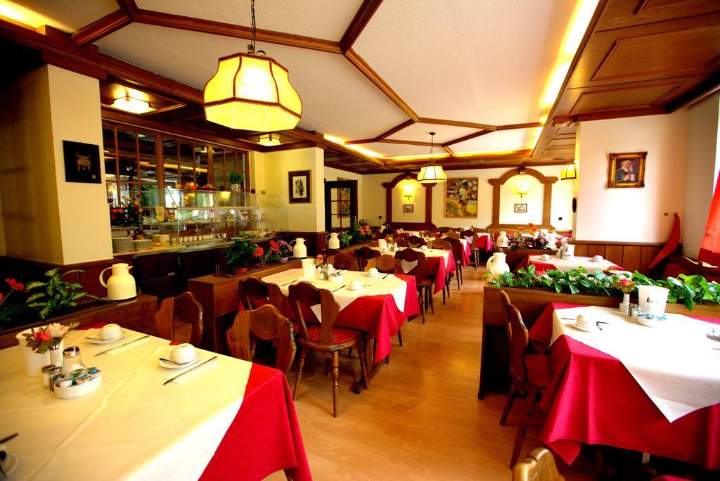 Airport Hotel Walldorf Mörfelden-Walldorf Екстериор снимка
