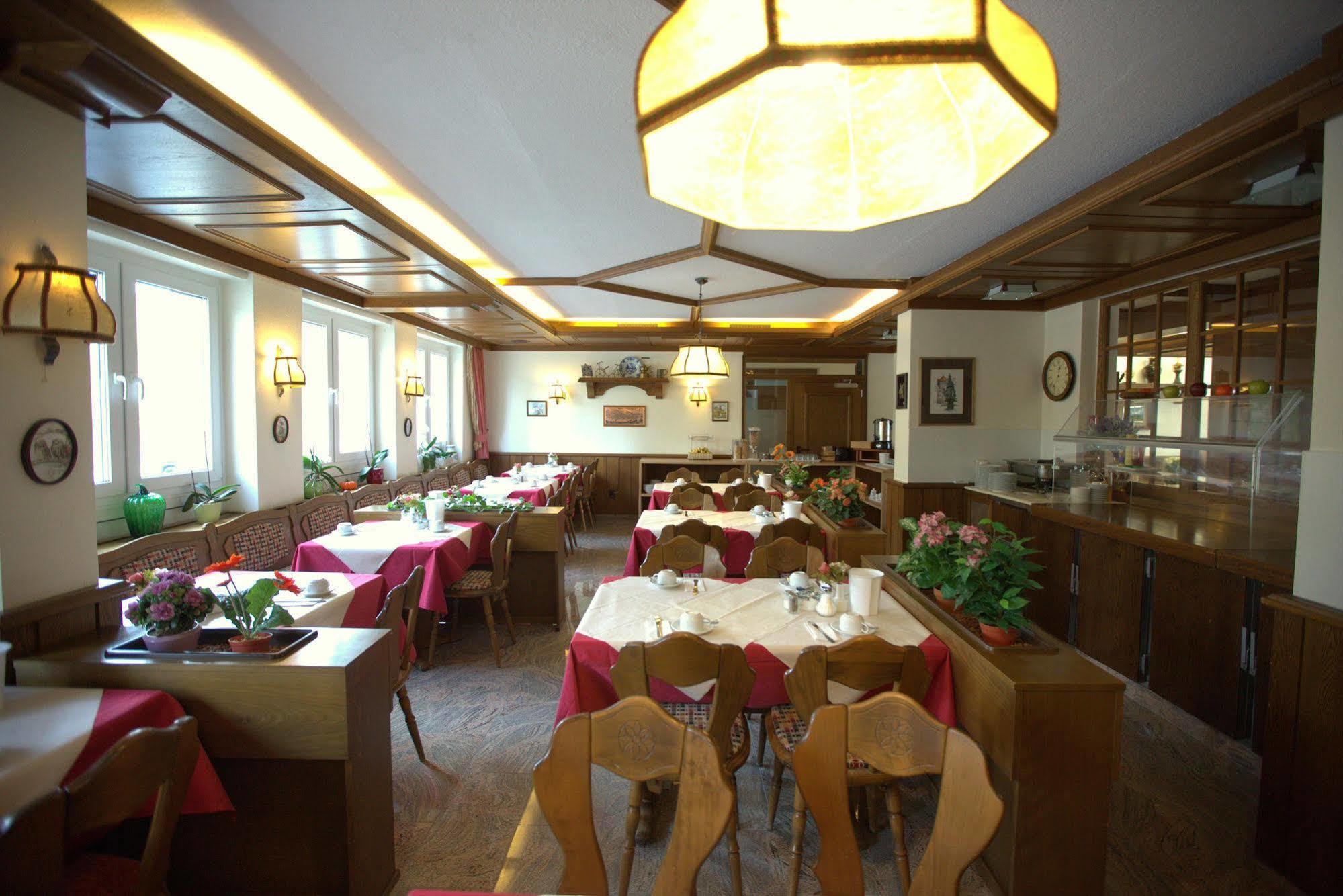 Airport Hotel Walldorf Mörfelden-Walldorf Екстериор снимка