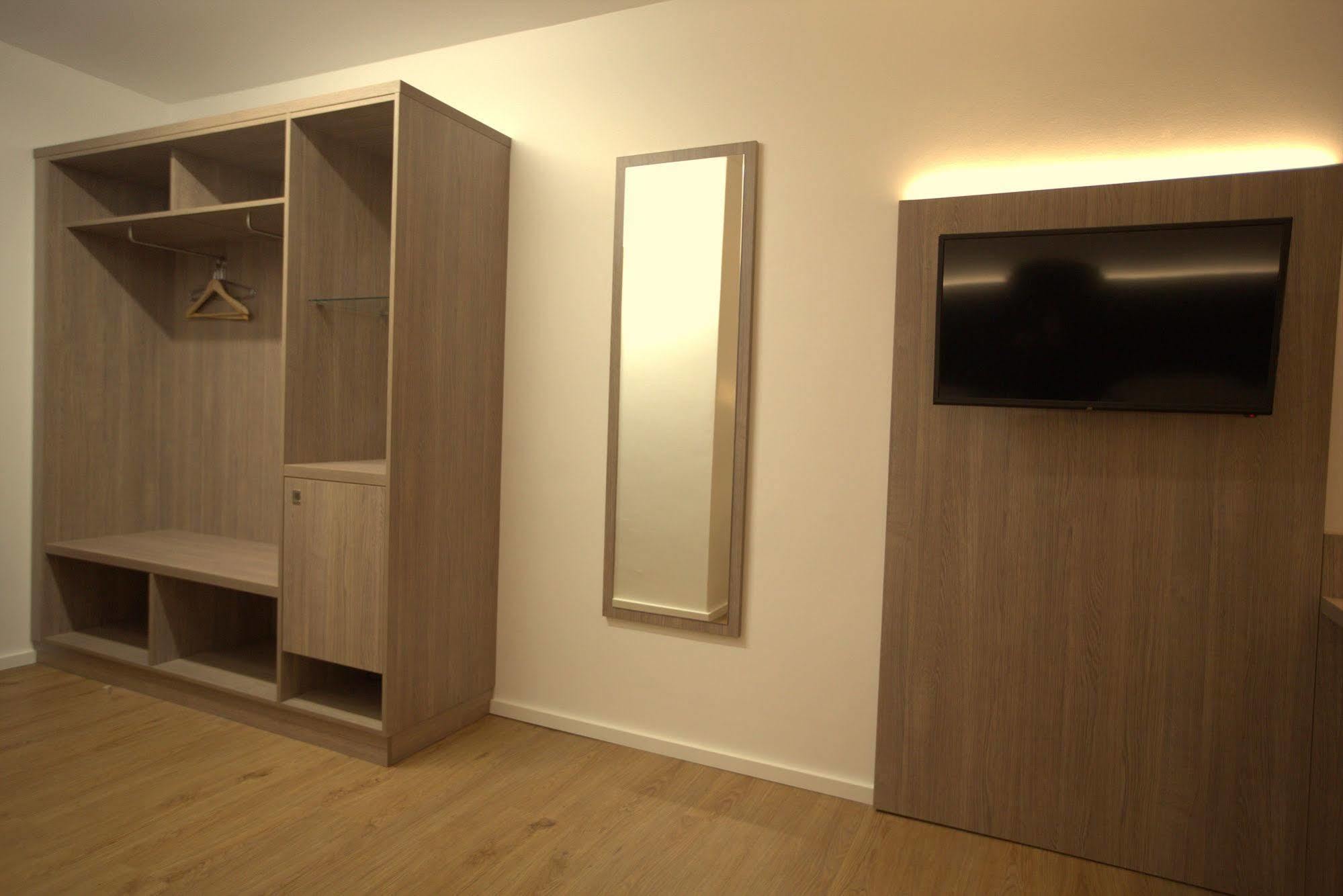 Airport Hotel Walldorf Mörfelden-Walldorf Екстериор снимка