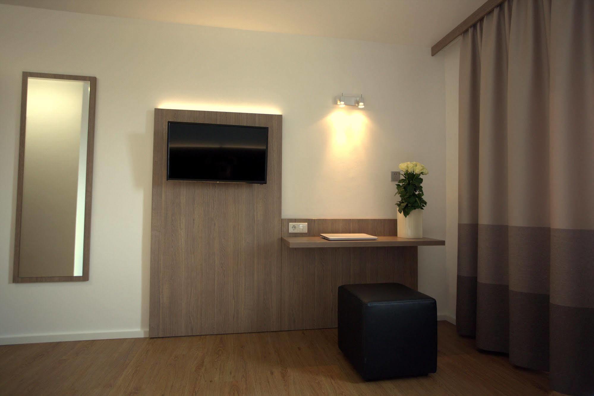 Airport Hotel Walldorf Mörfelden-Walldorf Екстериор снимка
