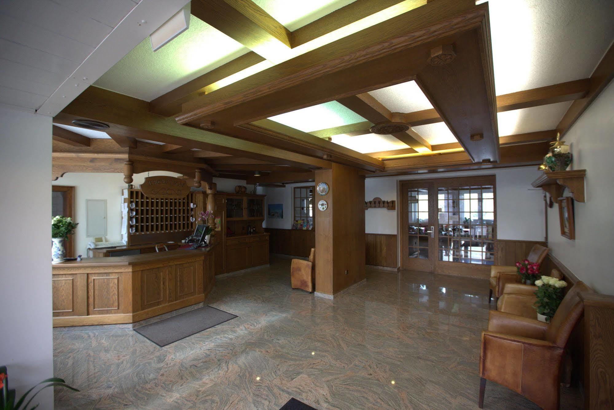 Airport Hotel Walldorf Mörfelden-Walldorf Екстериор снимка